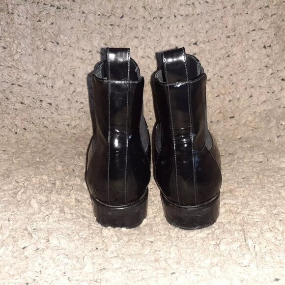 MAXMARA-Black Patent Leather Ankle Boots-Pull-On-Sz 36/6-Excellent - Picture 5 of 7
